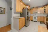 1598 MANNING AVENUE - thumbnail 9