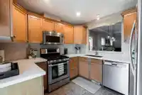 9 2688 MOUNTAIN HIGHWAY - thumbnail 14