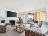 33 2236 FOLKESTONE WAY - thumbnail 4