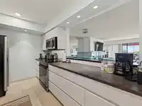 33 2236 FOLKESTONE WAY - thumbnail 7