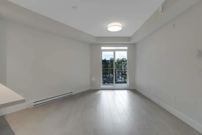 229 11655 FRASER STREET - photo 3 of 30
