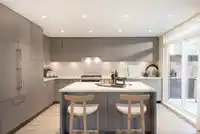 176 1330 WELLON STREET - thumbnail 3