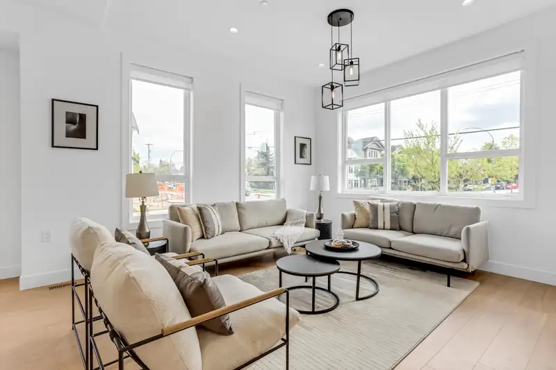 20961 83 AVENUE - photo 4 of 29