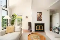 342 CREEK ROAD - thumbnail 3