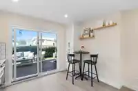 6 6513 200 STREET - thumbnail 9