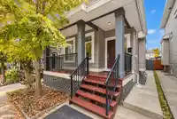 6911 144A STREET - thumbnail 3
