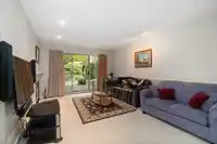 54 323 GOVERNORS COURT - thumbnail 32