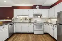 3 1620 BALSAM STREET - thumbnail 13