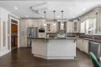 7077 197B STREET - thumbnail 9