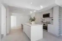 204 3264 VANNESS AVENUE - thumbnail 6