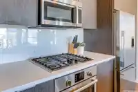 1703 8688 HAZELBRIDGE WAY - thumbnail 7