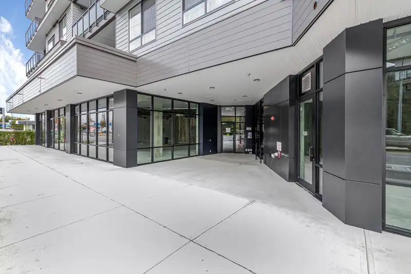 416 20061 FRASER HIGHWAY - photo 2 of 28