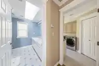 127 HEMLOCK DRIVE - thumbnail 18
