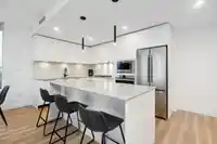 2106 8551 201 STREET - thumbnail 5