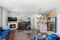 307 2943 NELSON PLACE - thumbnail 6