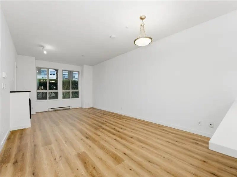 103 225 FRANCIS WAY - photo 2 of 36