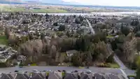 7816 DUNSMUIR STREET - thumbnail 11