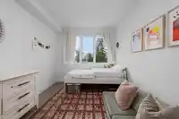 110 733 E 3RD STREET - thumbnail 18