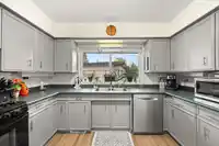11930 ACADIA STREET - thumbnail 4