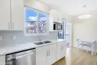 108 22888 WINDSOR COURT - thumbnail 11