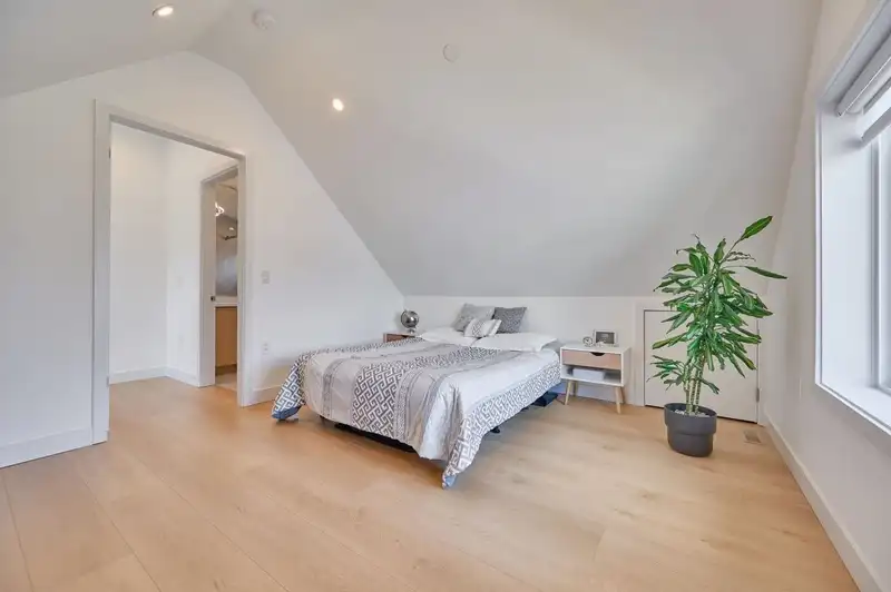 1 2838 TURNER STREET - photo 2 of 20