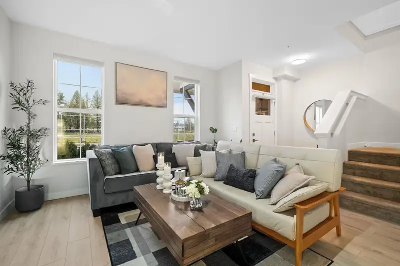 20181 83 AVENUE - photo 2 of 33
