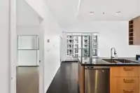 701 1708 COLUMBIA STREET - thumbnail 9