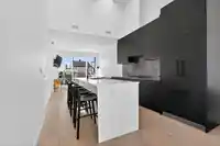 225 650 E 2ND STREET - thumbnail 17