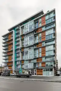 204 180 E 2ND AVENUE - thumbnail 1