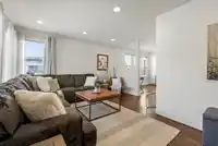 2491 WAYBURNE CRESCENT - thumbnail 4
