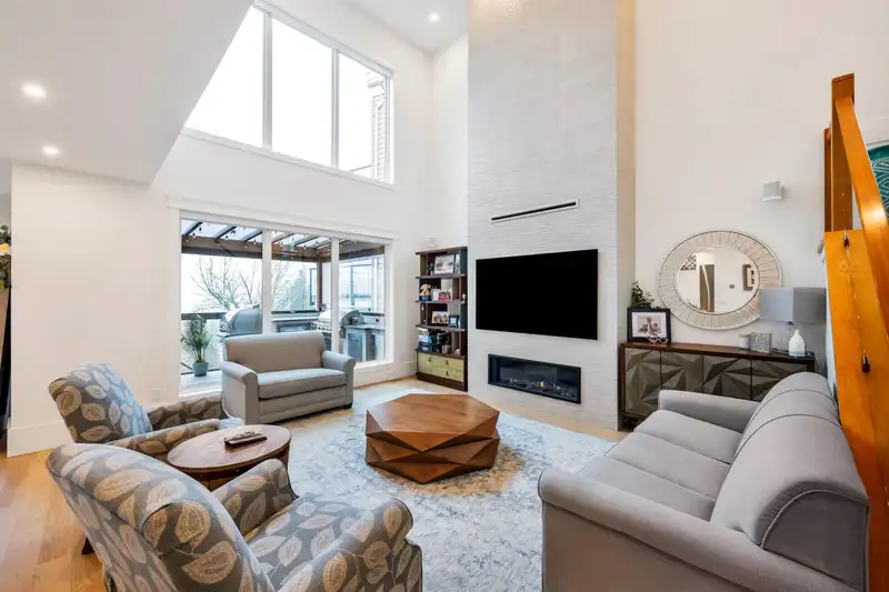35904 TIMBERLANE DRIVE - photo 3 of 39