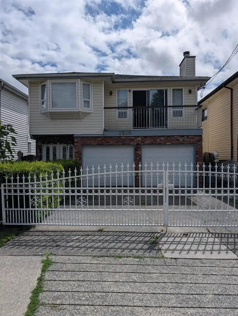 5230 MCKINNON STREET - photo 2 of 9