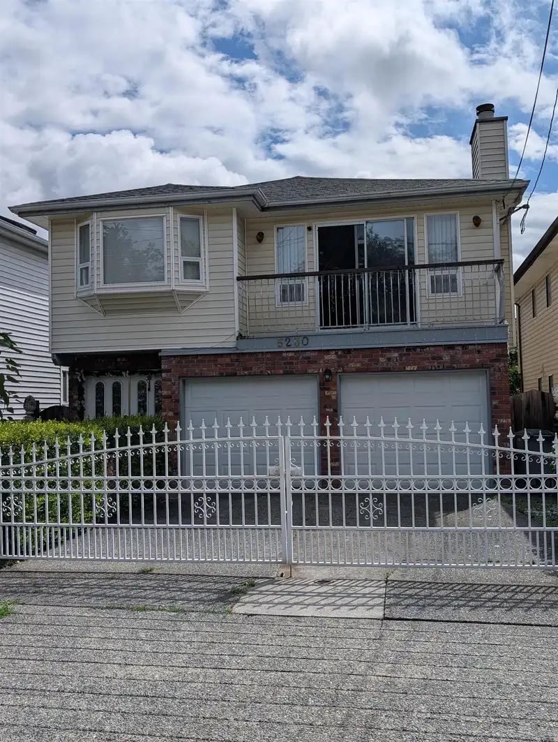 5230 MCKINNON STREET - photo 3 of 9