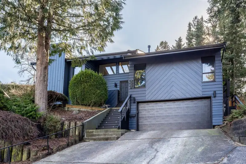 4657 208A STREET - photo 2 of 32