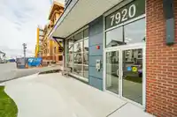 404 7920 206 STREET - thumbnail 3