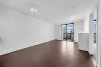 1008 2979 GLEN DRIVE - thumbnail 11