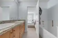 63 9800 ODLIN ROAD - thumbnail 20