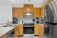 208 500 KLAHANIE DRIVE - thumbnail 12