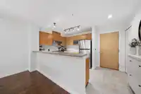 208 500 KLAHANIE DRIVE - thumbnail 10