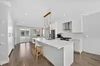 25 430 DUNCAN STREET - thumbnail 6