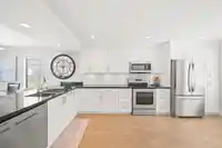 43 4800 TRIMARAN DRIVE - thumbnail 1