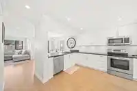 43 4800 TRIMARAN DRIVE - thumbnail 4