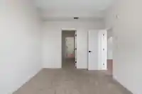 401 8379 201 STREET - thumbnail 11