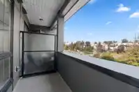 401 8379 201 STREET - thumbnail 19
