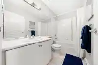 6 1073 LYNN VALLEY ROAD - thumbnail 19