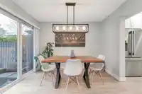 469 CARLSEN PLACE - thumbnail 4