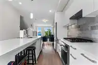 133 4738 HEMLOCK WAY - thumbnail 4