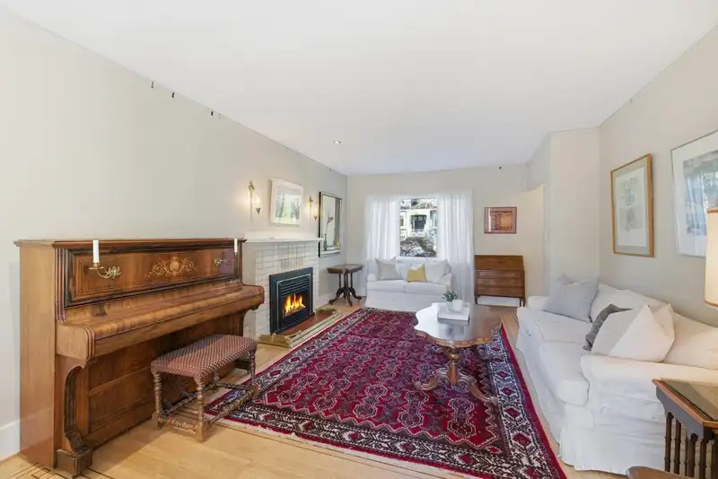 3760 W 29TH AVENUE - photo 4 of 36