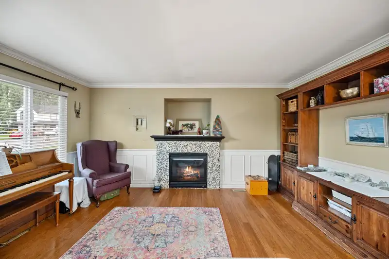 9584 209A STREET - photo 4 of 38
