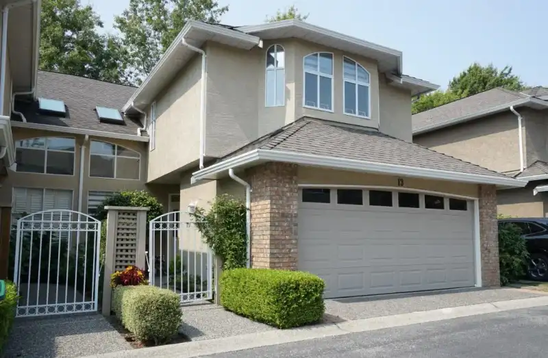 13 6211 W BOUNDARY DRIVE - photo 1 of 21